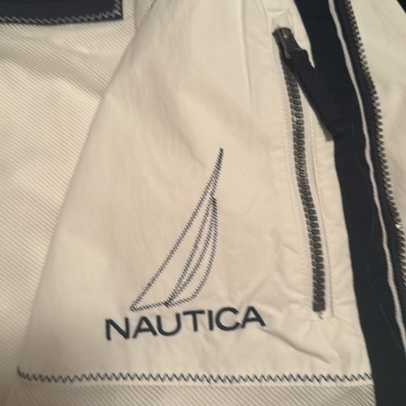 NAUTICA Vintage Sailing Windbreaker with hidden hood mesh lined size small - Picture 6 of 7